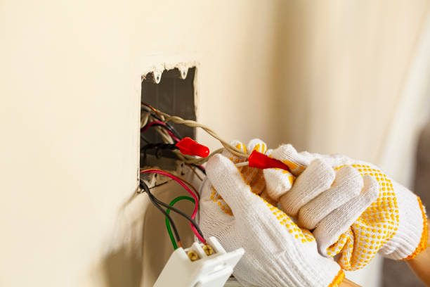 Best Circuit Breaker Installation and Repair  in Deerfield, IL